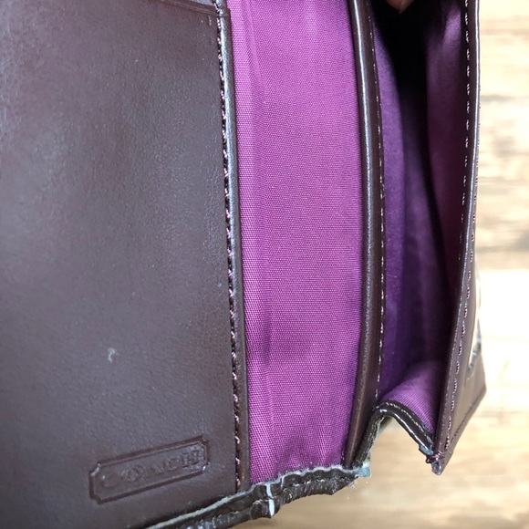 Coach Wallet - Picture 4 of 4